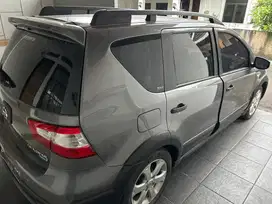 Nissan livina x gear 1.5 mt 2015