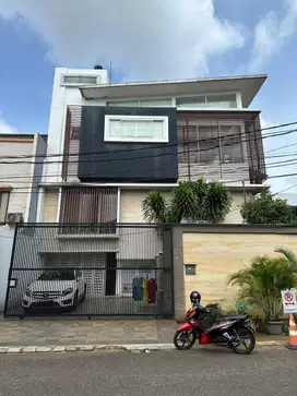 Rumah Huk Premium Lantai Marmer Citra Garden 2 Extension ya