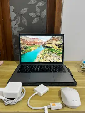 Dijual - MacBook Air Retina 13” 2018  Storage 256 GB