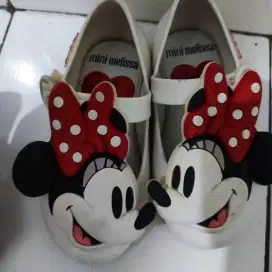 Sepatu mini melissa anak