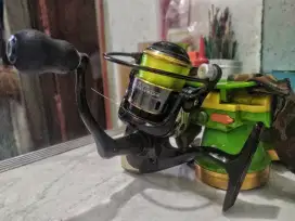 Reel Pancing HE1000
