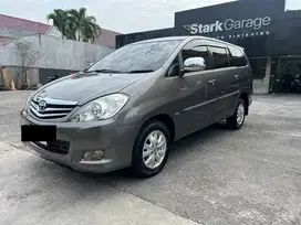 Di jual Innova Diesel V Kondisi Istimewa - Siap Jadi Mobil Cumi