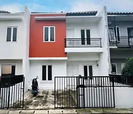 Rumah 1 km ke tol, 4 kamar tidur, lebar muka 7 meter