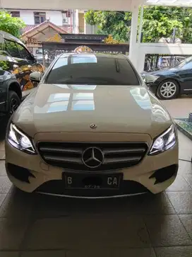 Mercedes-Benz E350 2020 Bensin