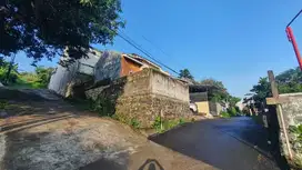 Tanah Hook Strategis 121m² di Karonsih Utara Ngaliyan, View Bagus