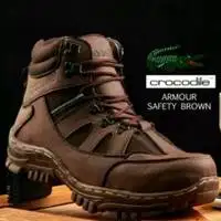 Sepatu pria/wanita Crocodile 41