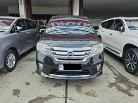Nissan Serena Highway Star 2.0 AT ( Matic ) 2013 Hitam plat genap bksi
