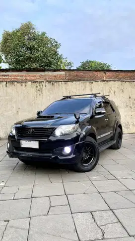 Jual cepat! Fortuner VNT TRD 2013 Diesel Matic