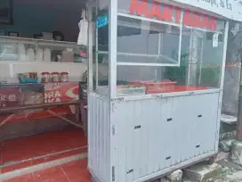 Etalase Jualan Multifungsi