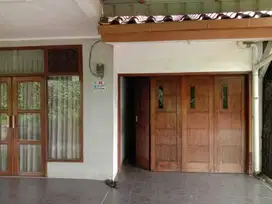 Dijual Rumah Siap huni di Ciputat