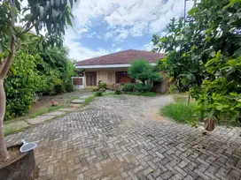 GUDANG DAN RUMAH DI JL RAYA JAKSA AGUNG SUPRAPTO, BOJONEGORO
