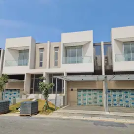 FOR SALE RUMAH DI GOLF ISLAND PIK UKURAN 8X25 2LT TIPE PALM SIAP HUNI