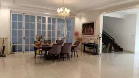 Dijual Rumah Siap Huni di Taman Golf Modernland Tangerang.