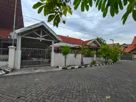 Rumah Medokan Asri Barat Rungkut Surabaya Timur