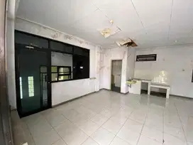 Di jual gudang lokasi jl sukajadi karawaci tangerang