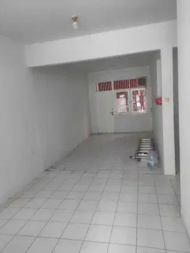 Disewa rumah murah minimal sewa 2 tahun di citra 1