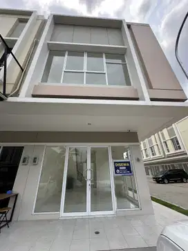 Ruko Hoek 2 Lantai Vienna Dekat Sekolah Stella Maris Gading Serpong