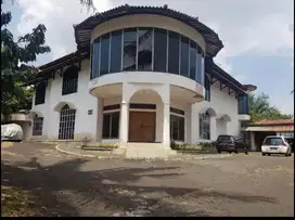 Disewakan Rumah Luas Dago Bandung,Cocok Untuk Kantor