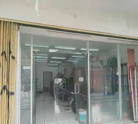 Disewakan Ruko 2 Lantai Ex Indomart Di Daerah Pondok Bambu, Jaktim