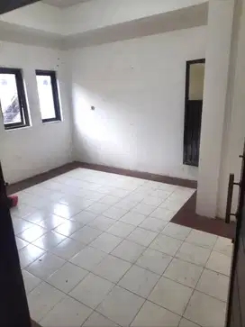 Dijual kosan di pusat kota dekat Tol Moh Toha sebrang RS. Sartika Asih