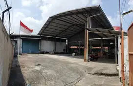 Gudang Raya Kletek Sepanjang Sidoarjo, NOL JALAN RAYA