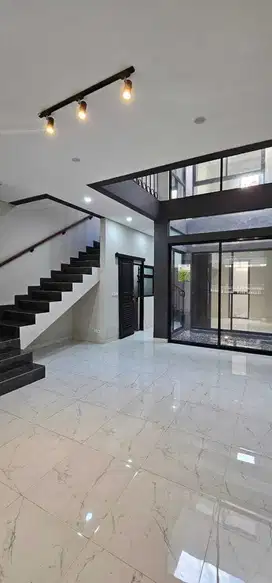 Dijual Rumah Brand New di Villa Melati Mas