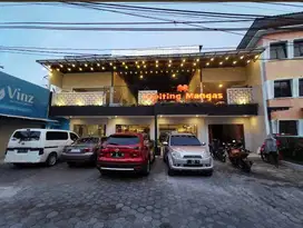 Bangunan 2 Lantai Besar Ex Resto di Pusat Kota Parkir Luas Jln Lebar