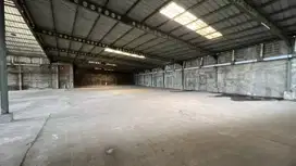 Gudang Besar di Cipondoh Tangerang Luas 2800 meter