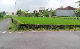Tanah bagus di dekat sekolah bias jalan kaliurang km 10
