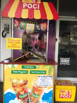 Peralatan teh poci dan franchise