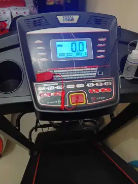 Treadmill merk total kondisi sprti baru