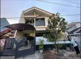 Disewakan Rumah Wisma Permai 2 Lantai Siap Huni
