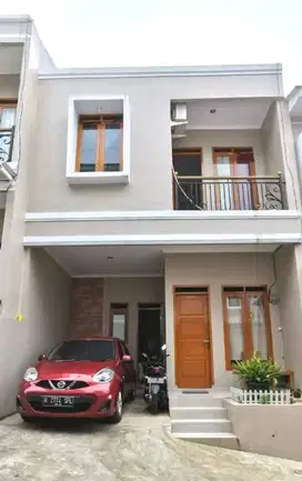 RUMAH CLUSTER DI JAGAKARSA JAKARTA SELATAN