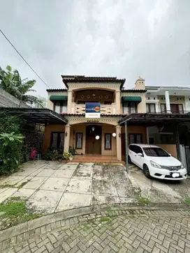 Rumah Rapih Siap Huni Posisi Kuldesak di Cibubur Country