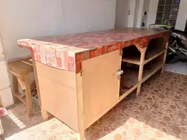 Jual perlengkapan usaha (meja dan bangku panjang) harga silahkan nego