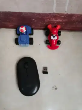 Mouse Logitech Pebble M350 Silent Click