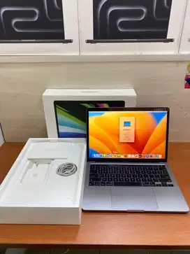 Second Macbook Pro M2 13 inch 8/256GB Ex iBox