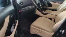 95% Toyota Alphard G 2016 Bensin