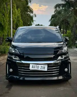Toyota Vellfire GS 2013