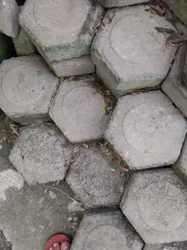 Paking blok , sisa pasang dirumah