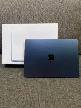 MacBook Air M3 13Inch Ram 16GB SSD 256GB Like New | Garansi On Des 25
