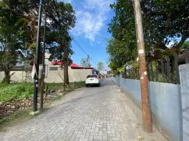 Tanah premium hook 2 muka di Seputaran Pandega Marta UGM