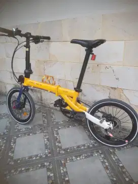Seli DAHON Houston 16