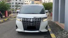 Toyota Alphard 2.5 G APTM TSS Facelift Putih 2023 km.15rb