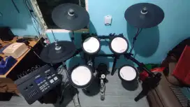 Drum Elektrik Yamaha DTX 700, Mulus Seperti Baru
