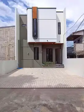 DIJUAL RUMAH BARU MODERN DI M.KAHFI 2 JAGAKARSA