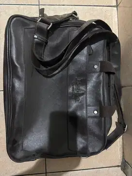 Tas Kerja Bekas