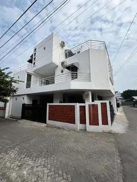 RUMAH INDUK & kost