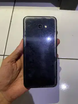 Jual Samsung J4 Plus 2/32 Batangan Nego Tipis