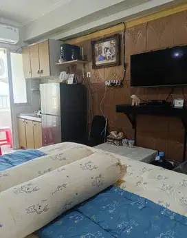 Apartmen Stanford Educity Elegant